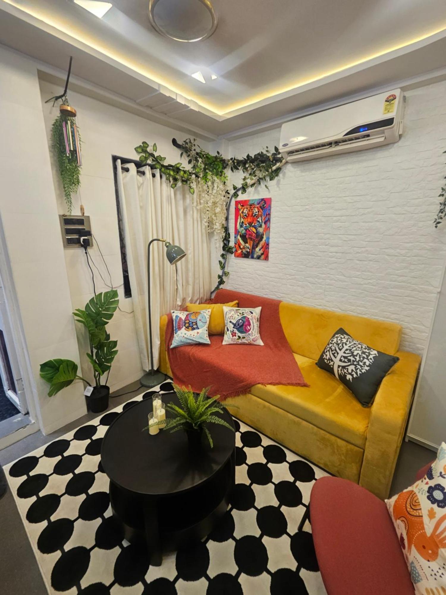 The Palihideaway- Hidden Gem In Pali Mala,bandra *